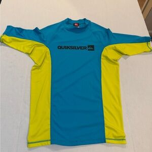 Quiksilver Blue and Yellow Men’s Rash Guard Swim Top